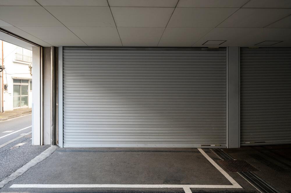 Garagem com revestimento de PVC